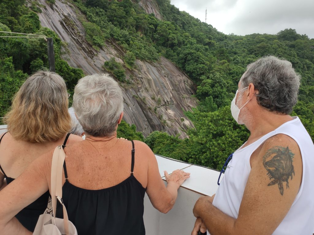 A maioria já mora no local aproximadamente 30 anos