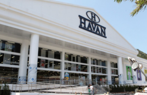 Justiça condena Havan por demissão de funcionária que foi testemunha em ação trabalhista