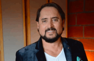 Cantor Mauri, irmão de Chitãozinho e Xororó morre em acidente.